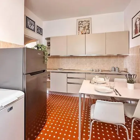 Apartment Portofinoa Due Passi Dalla Stazione Ferroviaria
